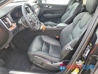 Zdjęcie 7 z 12 samochodu: 2023 VOLVO XC60 PLUS VIN:YV4L12RN1P1391021 - miniatura