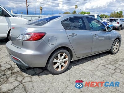 Trzecie zdjęcie samochodu z tyłu: 2011 MAZDA 3 I VIN:JM1BL1VG0B1479898 - miniatura