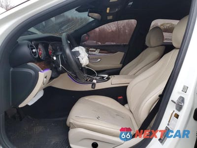 Zdjęcie 7 z 12 samochodu: 2017 MERCEDES-BENZ E 300 4MATIC VIN:WDDZF4KB9HA023591 - miniatura