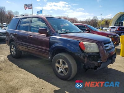 Czwarte zdjęcie samochodu z boku: 2008 HONDA PILOT VIN:5FNYF18778B017139 - miniatura