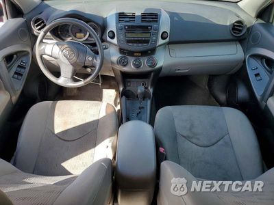 Zdjęcie 8 z 13 samochodu: 2009 TOYOTA RAV4 BASE VIN:JTMBF33V79D019876 - miniatura