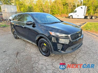 2019 KIA SORENTO L 5XYPG4A30KG584522 - główne zdjęcie licytacji z USA - miniatura