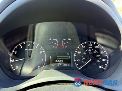 Zdjęcie 8 z 10 samochodu: 2017 NISSAN SENTRA S VIN:3N1AB7AP9HY221958 - miniatura