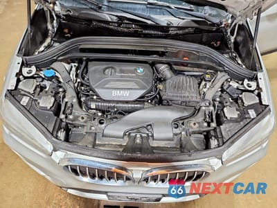 Zdjęcie 12 z 13 samochodu: 2018 BMW X1 XDRIVE28I VIN:WBXHT3C34J5K21402 - miniatura