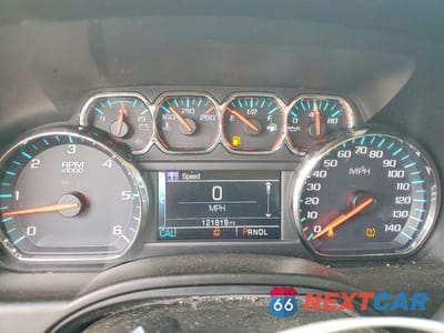 Zdjęcie 9 z 12 samochodu: 2017 CHEVROLET SUBURBAN C1500 LS VIN:1GNSCGEC7HR341034 - miniatura