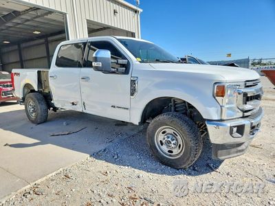 Czwarte zdjęcie samochodu z boku: 2022 FORD F350 SUPER DUTY VIN:1FT8W3BT2NEF07485 - miniatura