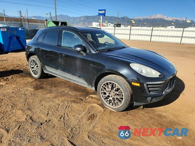 Czwarte zdjęcie samochodu z boku: 2016 PORSCHE MACAN S VIN:WP1AB2A5XGLB57322 - miniatura