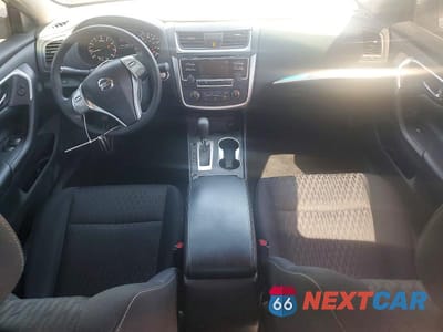 Zdjęcie 8 z 12 samochodu: 2018 NISSAN ALTIMA 2.5 S VIN:1N4AL3AP8JC110518 - miniatura
