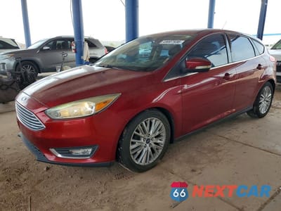 2015 FORD FOCUS TITANIUM 1FADP3N22FL294412 - główne zdjęcie licytacji z USA - miniatura
