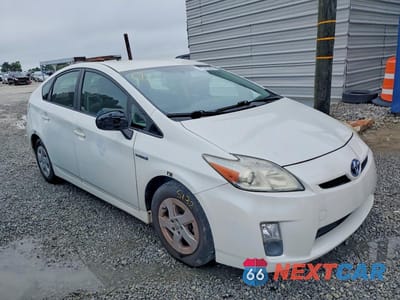 Czwarte zdjęcie samochodu z boku: 2010 TOYOTA PRIUS II VIN:JTDKN3DU0A0082676 - miniatura