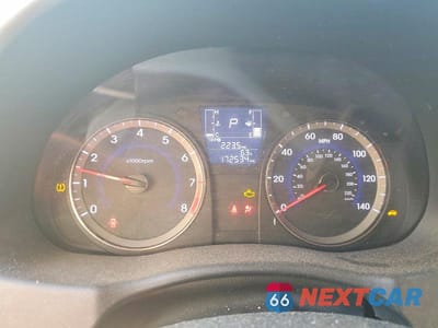 Zdjęcie 9 z 12 samochodu: 2016 HYUNDAI ACCENT SE VIN:KMHCT4AE5GU983469 - miniatura
