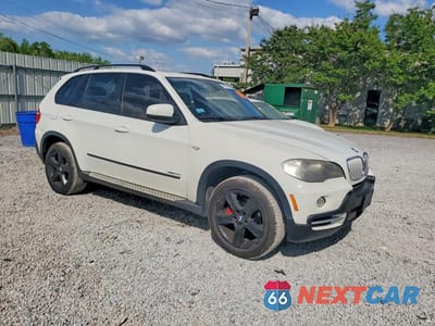 Czwarte zdjęcie samochodu z boku: 2010 BMW X5 XDRIVE30I VIN:5UXFE4C54AL384437 - miniatura