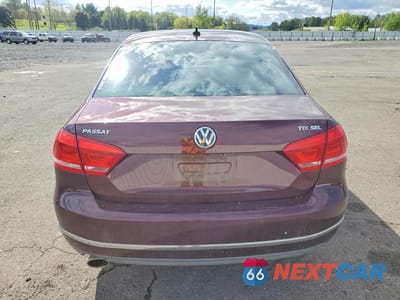 Zdjęcie 6 z 12 samochodu: 2012 VOLKSWAGEN PASSAT SEL VIN:1VWCN7A3XCC040313 - miniatura