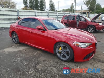 Czwarte zdjęcie samochodu z boku: 2019 ALFA ROMEO GIULIA VIN:ZARFAMAN4K7599798 - miniatura