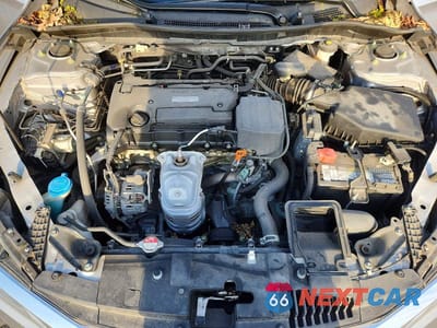 Zdjęcie 11 z 12 samochodu: 2017 HONDA ACCORD LX VIN:1HGCR2F39HA173006 - miniatura