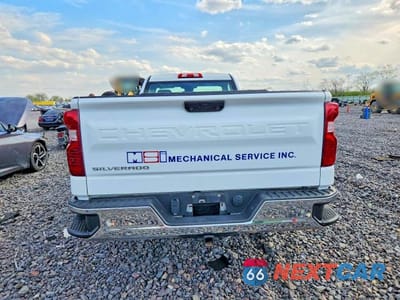 Zdjęcie 6 z 12 samochodu: 2023 CHEVROLET SILVERADO C1500 VIN:3GCNAAED2PG317370 - miniatura