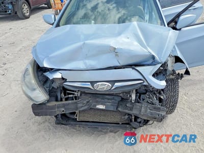 Zdjęcie 11 z 13 samochodu: 2014 HYUNDAI ACCENT GLS VIN:KMHCT4AE6EU696879 - miniatura