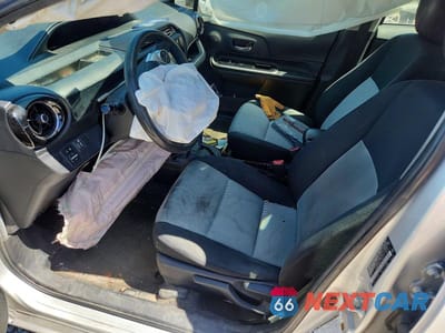 Zdjęcie 7 z 12 samochodu: 2016 TOYOTA PRIUS C TWO VIN:JTDKDTB36G1138572 - miniatura