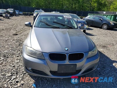Piąte zdjęcie samochodu w środku: 2009 BMW 328 I SULEV VIN:WBAPH53519A437957 - miniatura