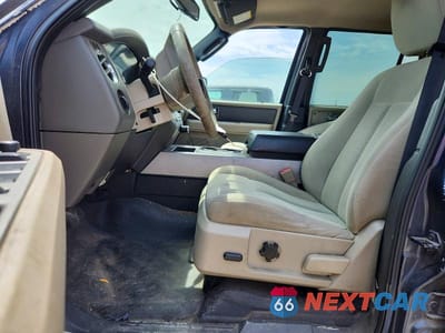Zdjęcie 7 z 14 samochodu: 2010 FORD EXPEDITION XLT VIN:1FMJU1G56AEA42964 - miniatura