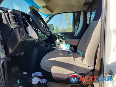 Zdjęcie 7 z 13 samochodu: 2014 CHEV EXPRESS G2500 VIN:1GCWGFCA9E1206142 - miniatura