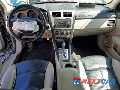 Zdjęcie 8 z 11 samochodu: 2010 DODGE AVENGER R VIN:1B3CC5FB7AN168105 - miniatura