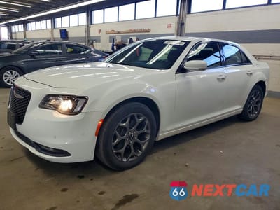 2017 CHRYSLER 300 S 2C3CCAGG6HH527002 - główne zdjęcie licytacji z USA - miniatura