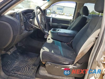 Zdjęcie 7 z 11 samochodu: 2008 CHEVROLET SILVERADO K1500 VIN:2GCEK13M281214265 - miniatura