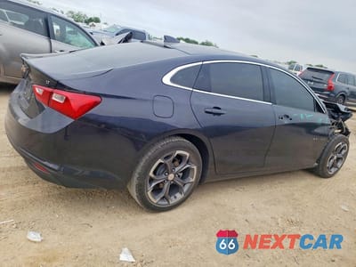 Trzecie zdjęcie samochodu z tyłu: 2023 CHEVROLET MALIBU LT VIN:1G1ZD5ST6PF191312 - miniatura