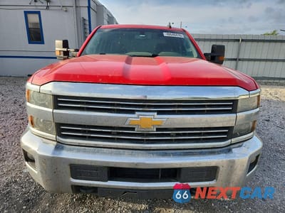 Piąte zdjęcie samochodu w środku: 2017 CHEVROLET SILVERADO K2500 HEAVY DUTY LT VIN:1GC1KVEG2HF179698 - miniatura