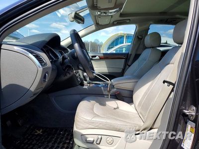Zdjęcie 7 z 13 samochodu: 2014 AUDI Q7 PREMIUM PLUS VIN:WA1LGAFE8ED015762 - miniatura