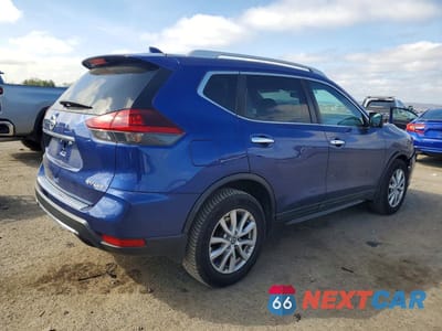 Trzecie zdjęcie samochodu z tyłu: 2018 NISSAN ROGUE SV VIN:5N1AT2MV5JC720922 - miniatura