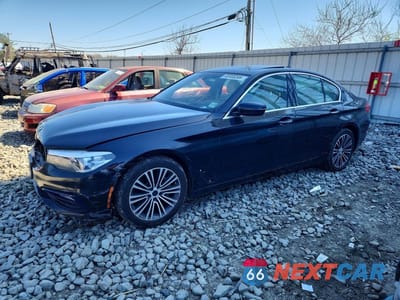 2017 BMW 530 XI WBAJA7C38HG905506 - główne zdjęcie licytacji z USA - miniatura