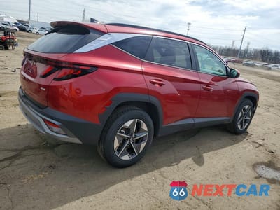 Trzecie zdjęcie samochodu z tyłu: 2025 HYUNDAI TUCSON SEL VIN:5NMJBCDE5SH509638 - miniatura
