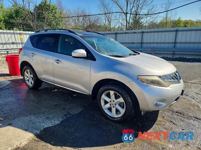 Czwarte zdjęcie samochodu z boku: 2010 NISSAN MURANO S VIN:JN8AZ1MW9AW124866 - miniatura