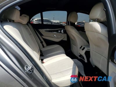 Zdjęcie 10 z 13 samochodu: 2021 MERCEDES-BENZ E 350 VIN:W1KZF8DB9MA910672 - miniatura