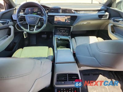 Zdjęcie 8 z 14 samochodu: 2022 AUDI E-TRON CHRONOS VIN:WA1VABGE0NB023137 - miniatura