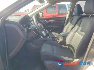 Zdjęcie 7 z 13 samochodu: 2018 NISSAN ROGUE SV VIN:JN8AT2MTXJW458174 - miniatura
