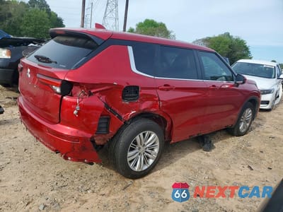 Trzecie zdjęcie samochodu z tyłu: 2024 MITSUBISHI OUTLANDER ES VIN:JA4J4UA80RZ013046 - miniatura