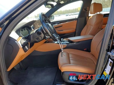 Zdjęcie 7 z 11 samochodu: 2019 BMW 540 XI VIN:WBAJE7C50KWW13352 - miniatura