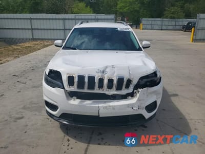 Piąte zdjęcie samochodu w środku: 2020 JEEP CHEROKEE LATITUDE VIN:1C4PJLCB3LD552809 - miniatura