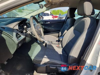 Zdjęcie 7 z 13 samochodu: 2018 CHEVROLET CRUZE LT VIN:3G1BE6SM8JS605139 - miniatura