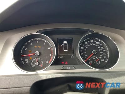 Zdjęcie 9 z 12 samochodu: 2017 VOLKSWAGEN GOLF S VIN:3VW117AU2HM074618 - miniatura