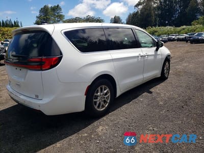 Trzecie zdjęcie samochodu z tyłu: 2023 CHRYSLER PACIFICA TOURING L VIN:2C4RC1BGXPR550143 - miniatura