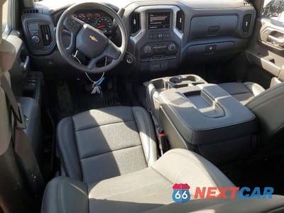 Zdjęcie 8 z 11 samochodu: 2024 CHEVROLET SILVERADO C1500 VIN:3GCPAAEK3RG354356 - miniatura