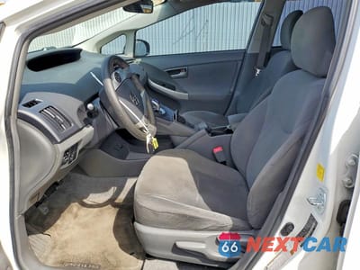 Zdjęcie 7 z 12 samochodu: 2010 TOYOTA PRIUS III VIN:JTDKN3DUXA0194420 - miniatura