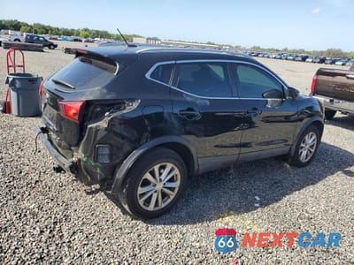 Trzecie zdjęcie samochodu z tyłu: 2017 NISSAN ROGUE SPORT SV VIN:JN1BJ1CP4HW026598 - miniatura