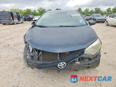 Piąte zdjęcie samochodu w środku: 2016 TOYOTA COROLLA LE VIN:5YFBURHE1GP373940 - miniatura