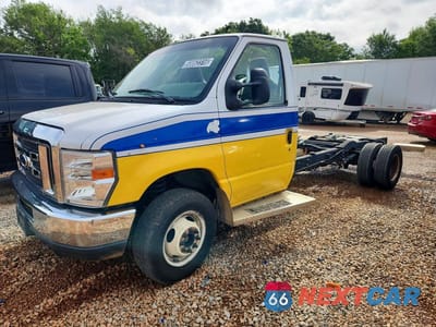 2018 FORD ECONOLINE E450 SUPER DUTY CUTAWAY VAN 1FDXE4FS0JDC23211 - główne zdjęcie licytacji z USA - miniatura