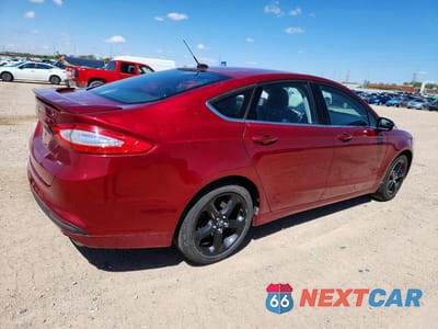 Trzecie zdjęcie samochodu z tyłu: 2016 FORD FUSION SE VIN:3FA6P0H7XGR352462 - miniatura